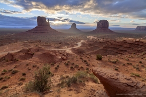 Monument Valley Sunrise