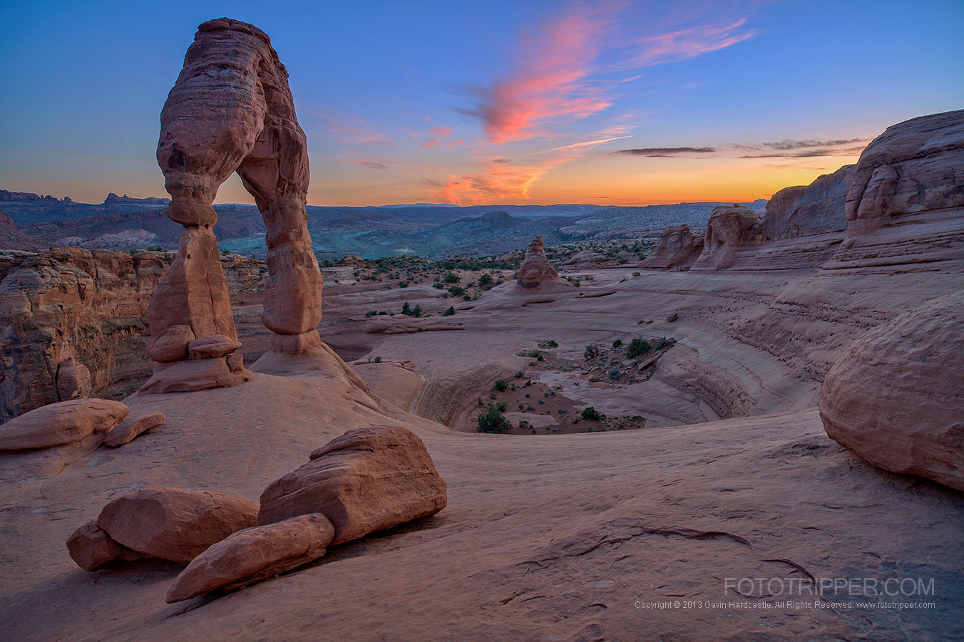 [Image: delicate-arch-photo-tips.jpg]