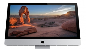 Free Desktop Wallpaper of Delicate Arch by Gavin Hardcastle