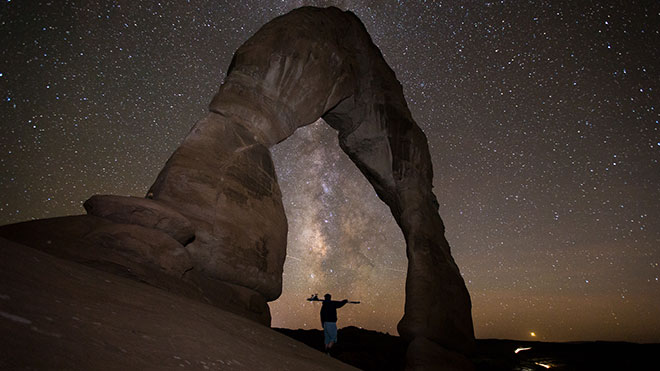 Delicat  Arch, Milky Way with Joel Schat