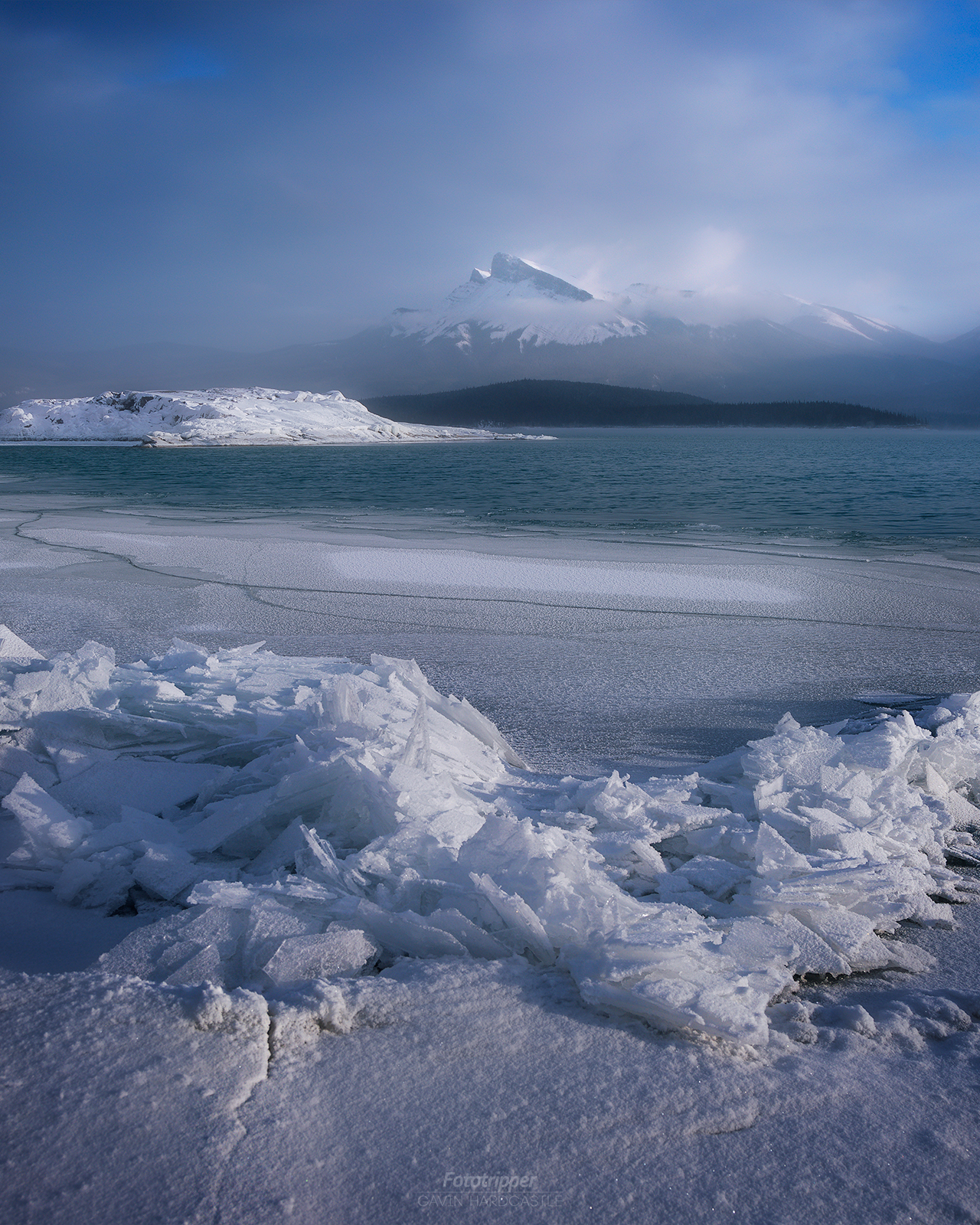 Windy Point at Abraham Lake